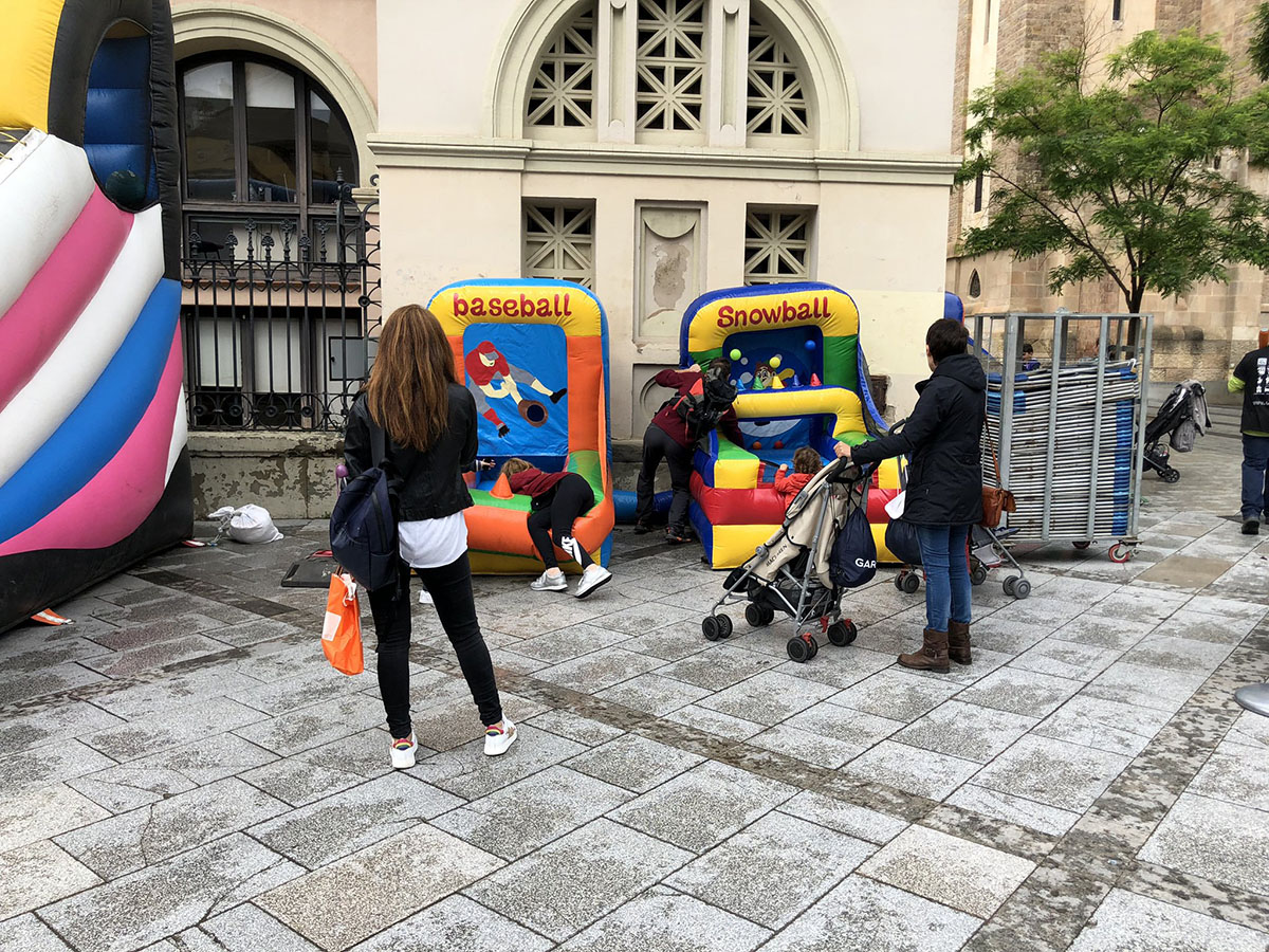 Inflables a la Festa de la Creu Roja | Creu Roja Sabadell