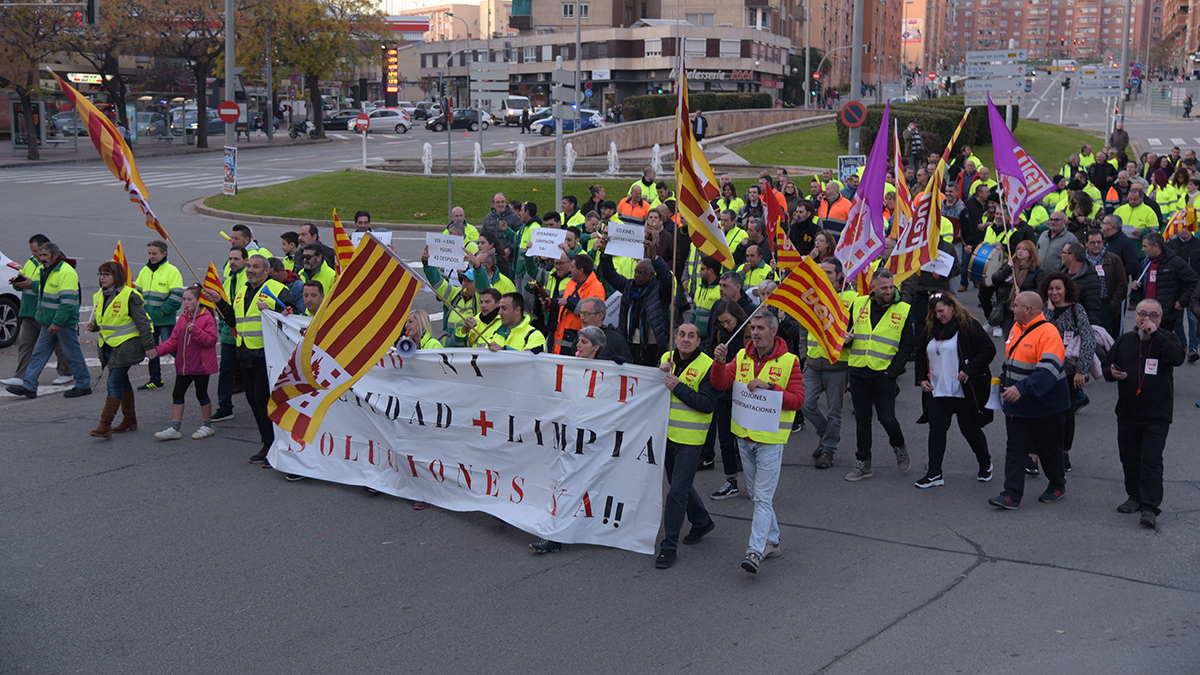 Manifestants | Roger Benet