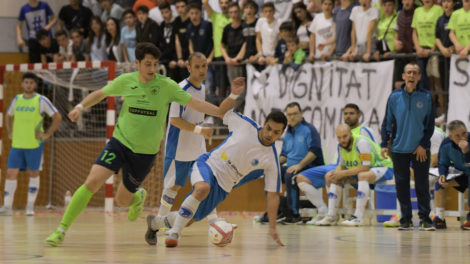 Dani Castro, jugador del Club i exescolapi, en una imatge de l'últim derbi, que es va saldar amb triomf per a la Pia | Roger Benet