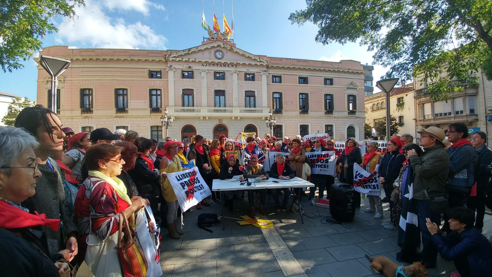 Presentació del col·lectiu a la plaça Sant Roc | Pere Gallifa