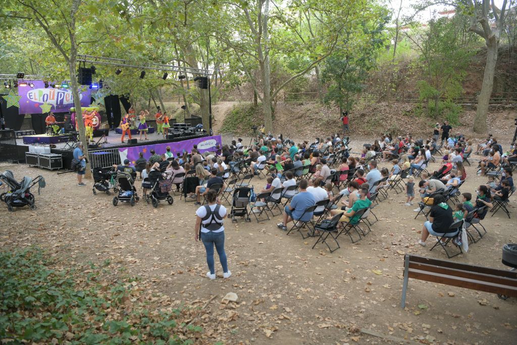 300 persones han pogut sentir en directe el primer passi