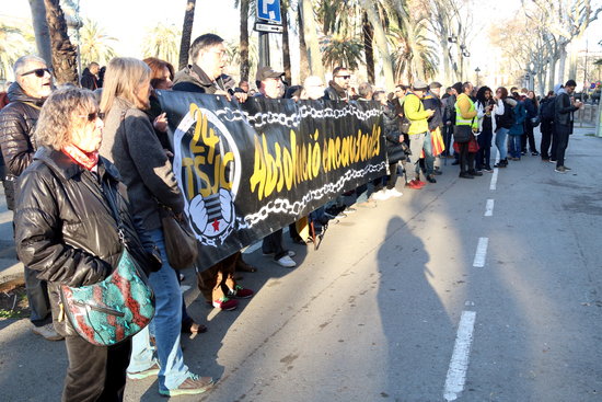 Manifestants de suport als encausats