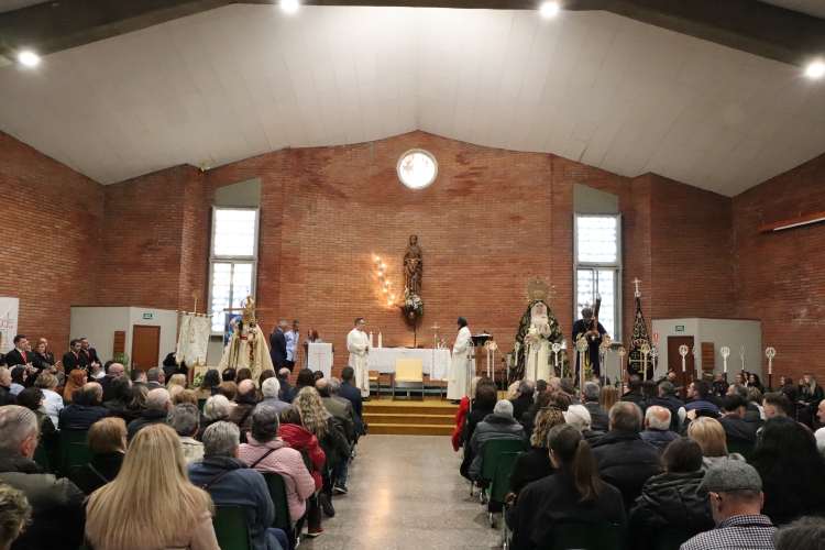 Virgen de la Fuensanta i la Cofradía Padre Jesús Nazareno y Ntra. Sra. de los Dolores de Badia del Vallés