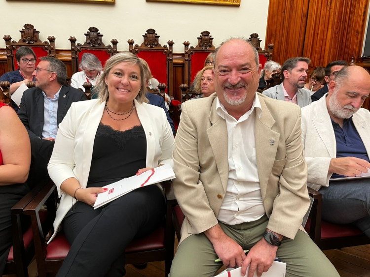 Laura Reyes i Manuel Robles al ple de constitució del Consell Comarcal