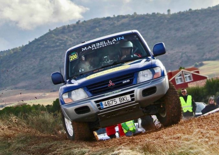 Guerra i Ribas al volant del Mitsubishi | Cedida