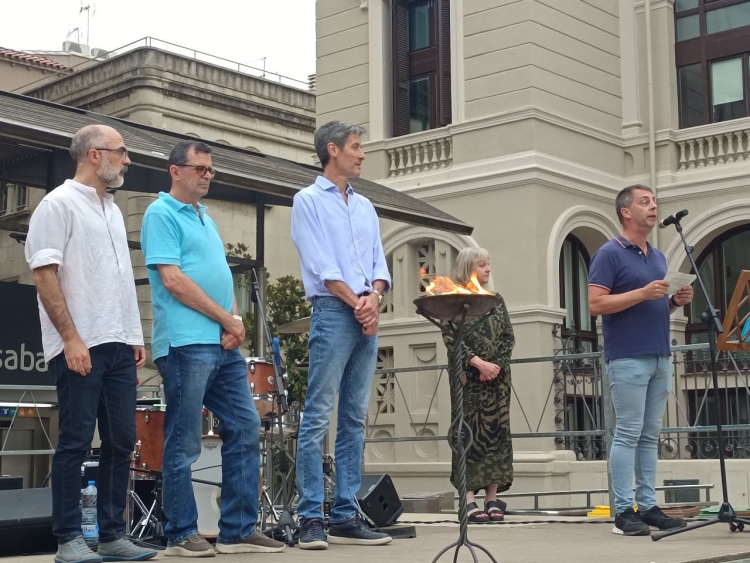 Parlament del regidor de Cultura, amb representants d'Òmnium, la JAS i la Federació Sabadell Cultura | Karen Madrid