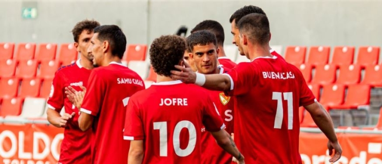 El Terrassa celebrant un gol ahir contra la Fundació Grama | TFC