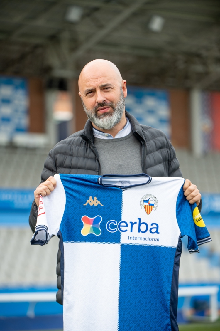 David Movilla, en la presentació com a nou entrenador del Sabadell | Roger Benet